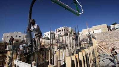 The US is likely to allow the building of hundreds of new Jewish homes in the West Bank to continue.