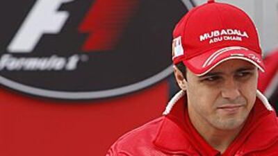 Ferrari driver Felipe Massa is desperate to win his first Formula One world championship next year and hoping his fellow Brazilians can bring home the Fifa World Cup from South Africa.