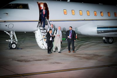 Dennis Coyle arrives in Abu Dhabi on his way back to the US. Wam