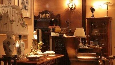 Vindemia Gallery. Courtesy of Vindemia Gallery for Antiques and Collectibles