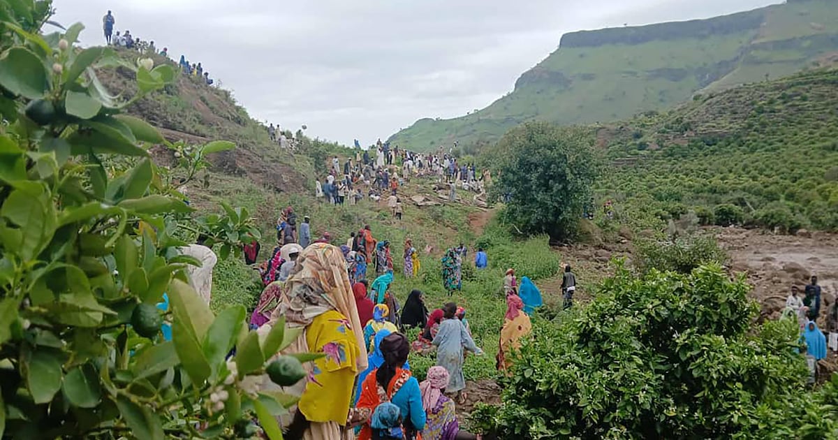Rescuers recover 270 bodies from debris of Sudan landslide