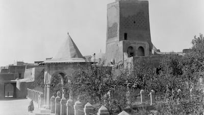 The leaning minaret at the Al Nouri Mosque in Mosul, Iraq, in 1932. Shutterstock