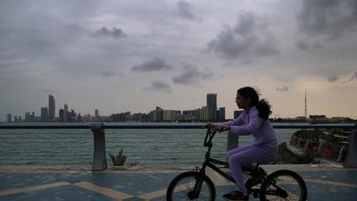 Rain began falling over the western part of the UAE and the islands on Friday night and continued periodically throughout the day on Saturday due to an air mass that blew in from Saudi Arabia. Ravindranath K / The National