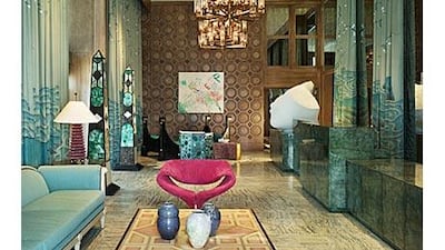 The Viceroy Miami boast a glamour and a lavish style but it's too far from the beach.