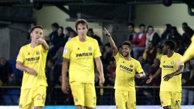 Villarreal's Yellow Submarine face the other Primera Liga team left in the Europa League, Sevilla. Domenech Castello / EPA