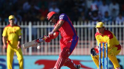 Kumar Sangakkara of Gemini Arabians bats during his 51-run innings on Friday in the Masters Champions League. Francois Nel / Getty Images