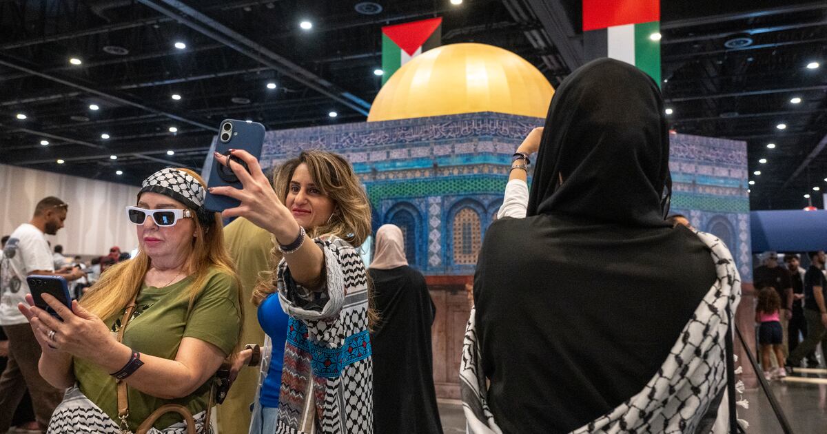 Palestinians Reflect on Their Connections to the UAE: ‘Both Nations Are My Home’ Palestinians Reflect on Their Connections to the UAE: ‘Both Nations Are My Home’