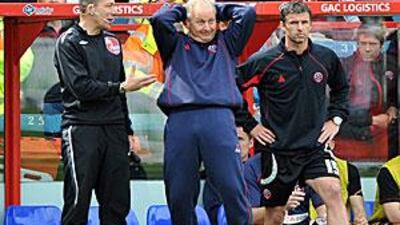 Sheffield United's manager Kevin Blackwell, centre, reacts following a failed strike on goal during a Championship match against Crystal Palace at Selhurst Park.