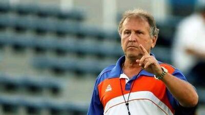 Iraq's Brazilian coach Zico. Kimimasa Mayama / EPA