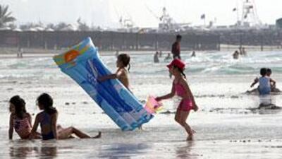 The dangers from too much exposure to ultraviolet rays are taught as part of the health education programme.