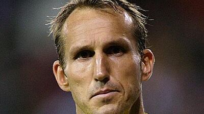 Arsenal are believed to make their interest in Fulham’s Mark Schwarzer more concrete in January and table a bid.