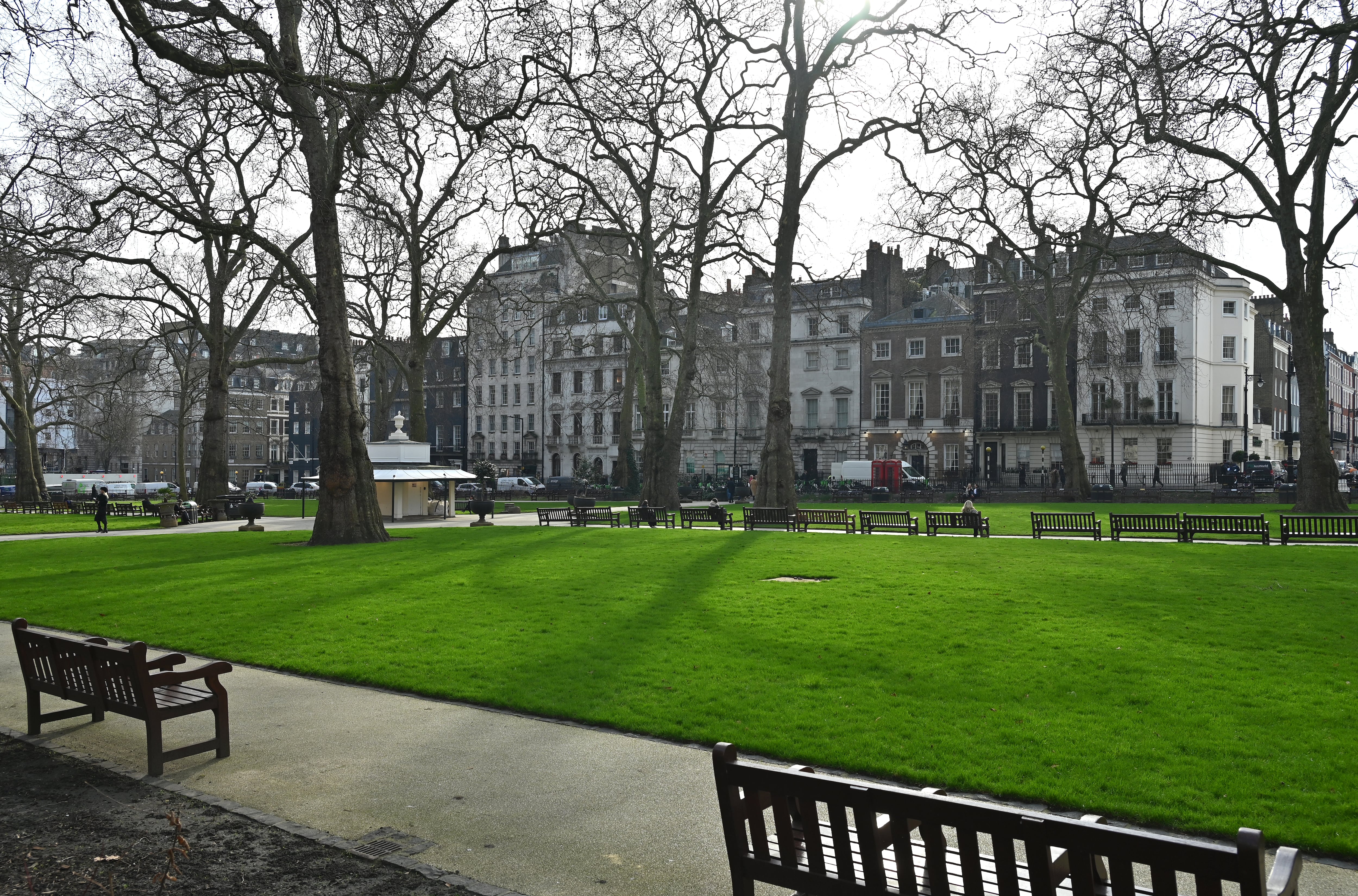 Saudi national stabbed during attempted robbery in London's Mayfair