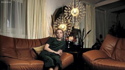 Irina likes to keep her wallet tidy, with only what she needs day to day.