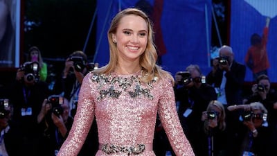 2016: Suki Waterhouse in Dolce & Gabbana