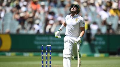Dean Elgar of South Africa is run out by Marnus Labuschagne of Australia during Day 1 of the Second Test match between Australia and South Africa at the Melbourne Cricket Ground in Melbourne, Australia, 26 December 2022. EPA / JOEL CARRETT EDITORIAL USE ONLY, IMAGES TO BE USED FOR NEWS REPORTING PURPOSES ONLY, NO COMMERCIAL USE WHATSOEVER, NO USE IN BOOKS WITHOUT PRIOR WRITTEN CONSENT FROM AAP AUSTRALIA AND NEW ZEALAND OUT
