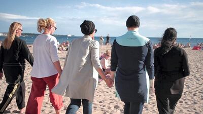 Across Red Lines creates faith-based retreats that bring women of faith together. Across Red Lines