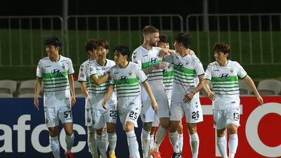 K-League champions Jeonbuk Hyundai Motors will begin the dealyed new season against FA Cup champions Suwon Bluewings on Friday. Jason McCawley
