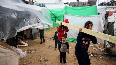 Palestinians set up camp at Shuhada Al Aqsa Hospital in Deir Al Balah, in the central Gaza Strip. Getty Images