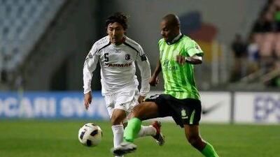 Luiz Henrique, right, won the K-League title with Hyundai Motors in 2009.