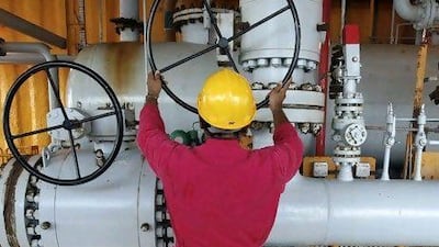 South Korea has signed its first oil deals with Abu Dhabi, taking a stake in a concession with reserves of at least 1 billion barrels to strengthen ties between the emirate and one of its closest economic allies.