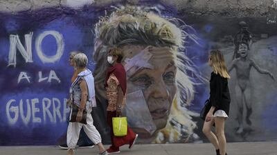 Artist Maximiliano Bagnasco's mural 'No to War' in Buenos Aires, Argentina. AFP