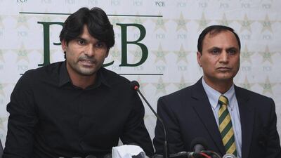 Mohammad Irfan addresses the media after receiving a one year suspension for failing to report approaches to spot-fix during the Pakistan Super League. KM Chaudary / AP Photo