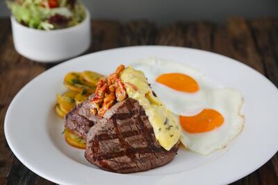 Filet mignon & lobster Béarnaise at Eggspectation