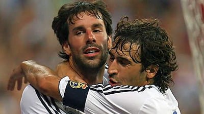 Former Real Madrid teammates Ruud van Nistelrooy, left, and Raul, will be on opposing sides tonight when Hamburg take on Schalke.