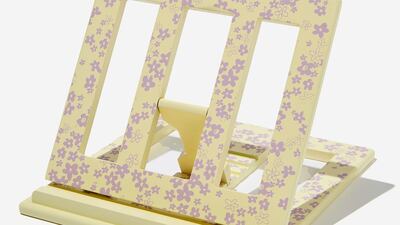 Collapsible tech stand, Dh109, Typo.