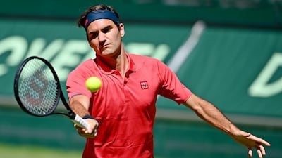 Roger Federer warms up prior to his match against Ilya Ivashka in the Halle Open first round. Getty Images