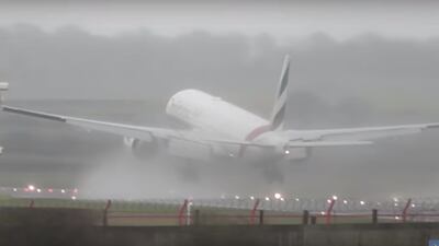 The Emirates flight takes off again after abandoning the first landing. Jonathan Winton/YouTube.