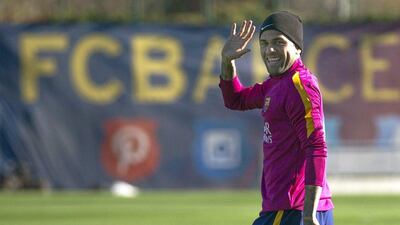 Barcelona's Brazilian defender Dani Alves arrives for his team's training session at Sant Joan Despi sports complex near Barcelona, northeastern Spain, 08 January 2016. Alejandro Garcia / EPA