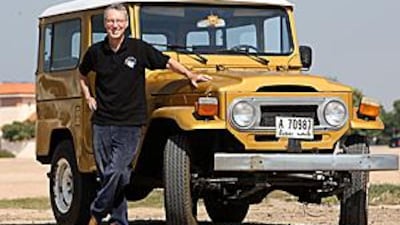 Robert Edwards is the proud owner of an old FJ40 Land Cruiser. He bought the car in 1978 and has covered more than half a million kilometres in his vintage Toyota.