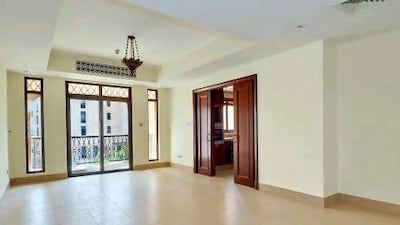 Two-bedroom apartment in Zanzebeel 3, Downtown Dubai.