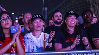 Fans enjoy Elyanna's performance