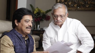 Theatre director Salim Arif, left, with the Indian poet and lyricist Gulzar. Courtesy Essay Films Pvt Ltd