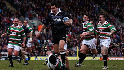 Thinus Delport, centre, will turn again turn out for the J9 Legends at the 2016 Dubai Rugby Sevens. Matthew Lewis / Getty Images