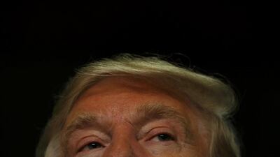 U.S. Republican presidential candidate Donald Trump speaks at a campaign event at Clinton Middle School in Clinton, Iowa January 30, 2015. REUTERS/Carlos Barria