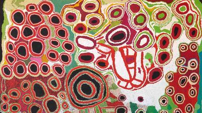 Kungkarangkalpa by Kunmanara Hogan, Tjaruwa Woods, Yarangka Thomas, Estelle Hogan, Ngalpingka Simms and Myrtle Pennington, 2013. Acrylic on canvas. Courtesy Spinifex Arts Project