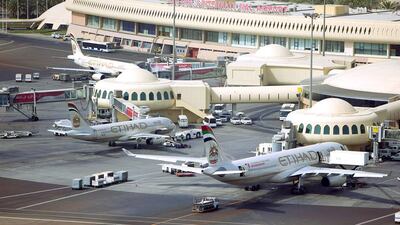 14/06/10 - Abu Dhabi, UAE - Etihad Airways on Friday June 10, 2010. TDIC offers Seaplane flights from Abu Dhabi to Sir Bani Yas Island throughout the week. The flight offers a unique look at Abu Dhabi and Sir Bani Yas Island. (Andrew Henderson/The National)