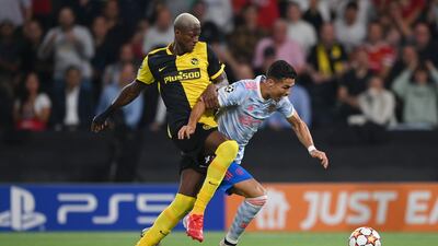 United's Cristiano Ronaldo goes down in thebox under the challenge of Mohamed Ali Camara of Young Boys but no penalty was given. Getty