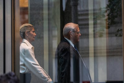 Bob Menendez and his wife Nadine at Manhattan federal court. EPA