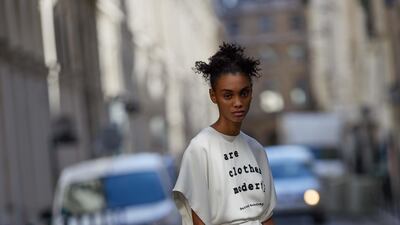 Peplos dress in white silk cady, with quote by Bernard Rudofsky, Dior Haute Couture.