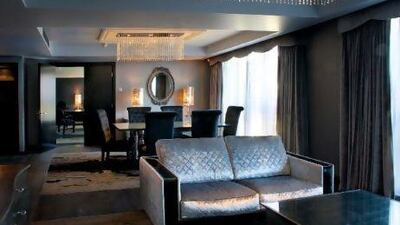 Sparkling fittings and sumptuous decor in the presidential suite at London Syon Park.