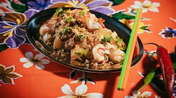 Peel Me pomelo salad with sweet and sour tamarind dressing. Photo: Sip Song