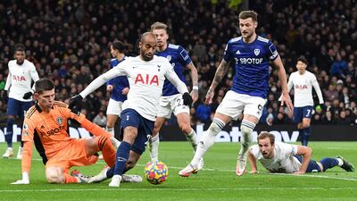 Lucas Moura – 8, Gave his side their first bit of inspiration to wake up a crowd subdued by Leeds' dominance early on, but often found himself dispossessed going forward. Delivered a lovely throughball for Kane to run onto just after half-time. Did well to keep alive Reguilon’s ball for Spurs’ equaliser. Largely a positive influence in his team’s attacks. EPA