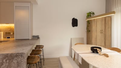 The kitchen and dining area