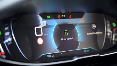 The 5008's driver console.