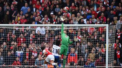 Alexis Sanchez scores the first goal for Arsenal. Action Images via Reuters / Tony O’Brien