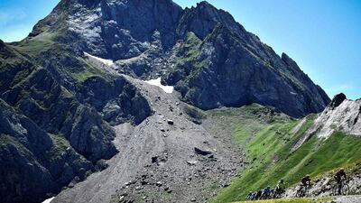 The peloton ride during the 184km eighth stage of the 103rd Tour de France cycling race on July 9, 2016 between Pau and Bagneres-de-Luchon. Jeff Pachoud / AFP